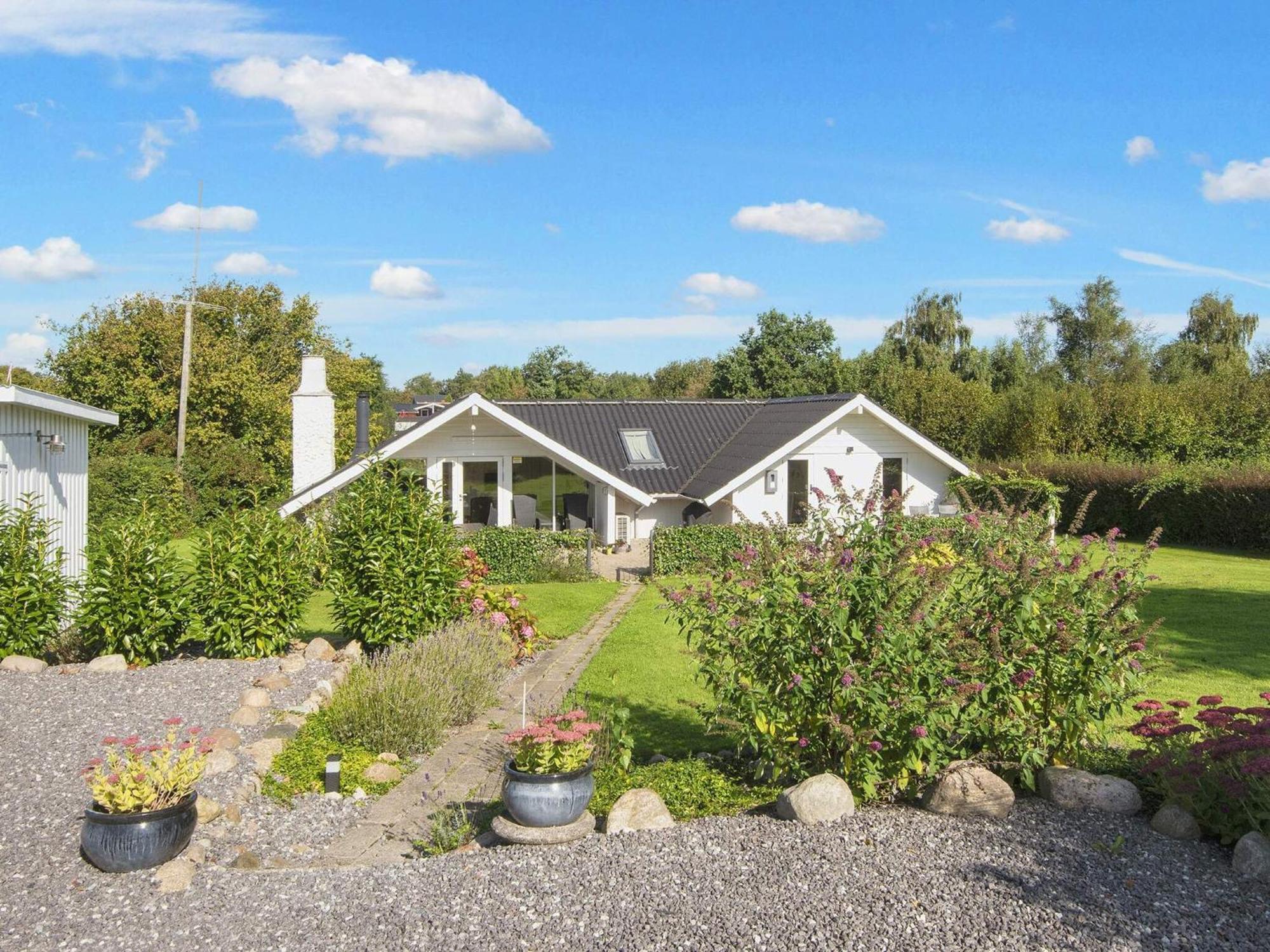 8 Person Holiday Home In Hejls Exterior foto